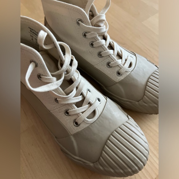 MOONSTAR Japanese hi-top rain sneaker - Picture 5 of 10